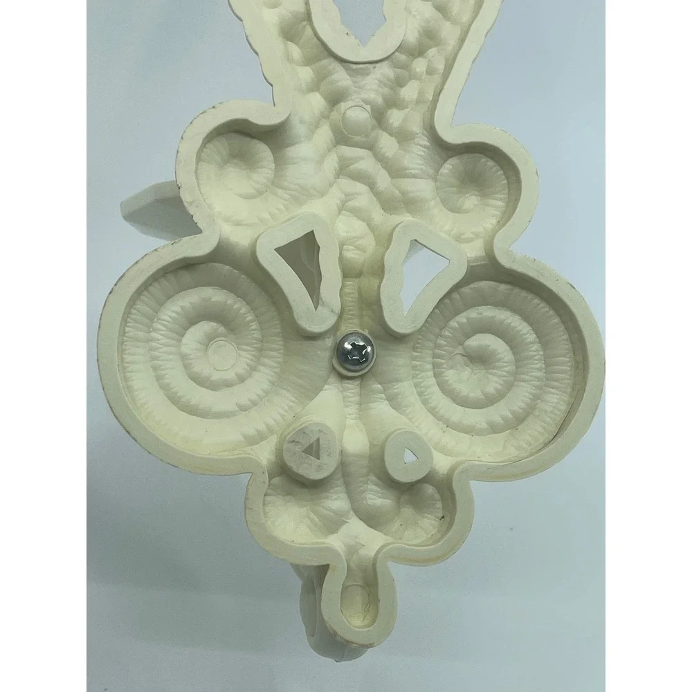 Vtg‎ Burwood Products 70s Wall Sconce Decor Ivory Ornate Swirl 18